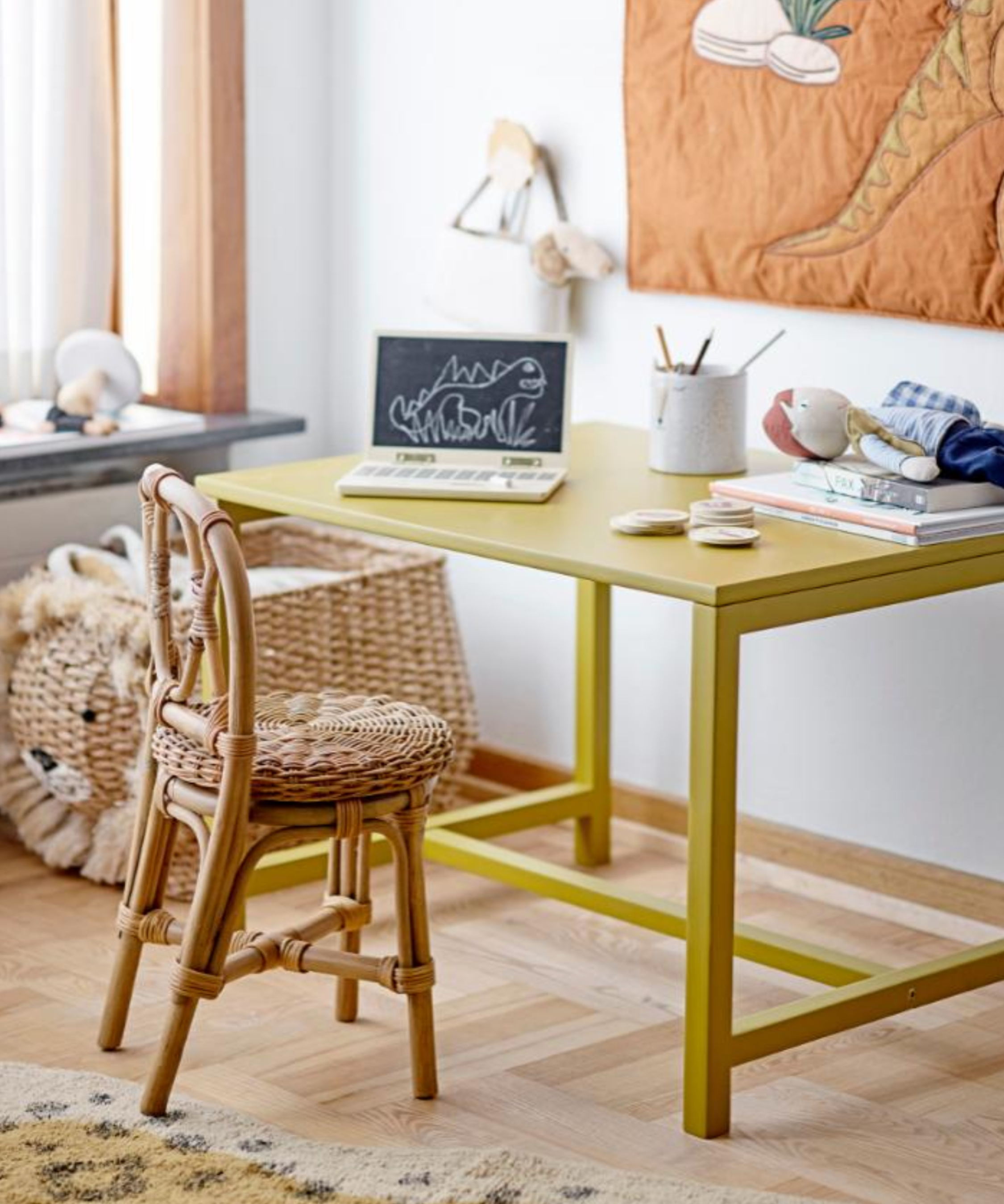 Toy Computer with Blackboard – Plywood