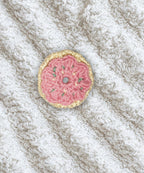 Donut-Brosche gehäkelt